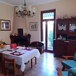 לינה וארוחת בוקר Il Cantuccio דסנזאנו דל גארדה